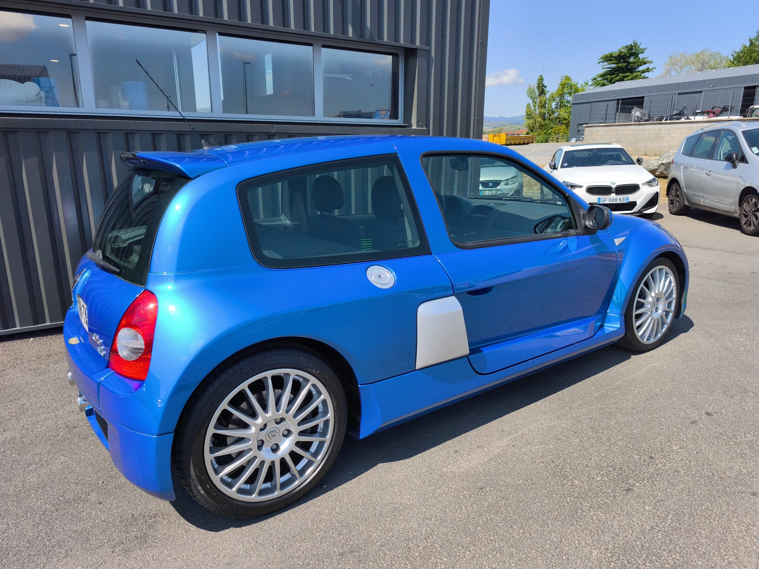 RENAULT CLIO V6 PHASE II 255CH 3P