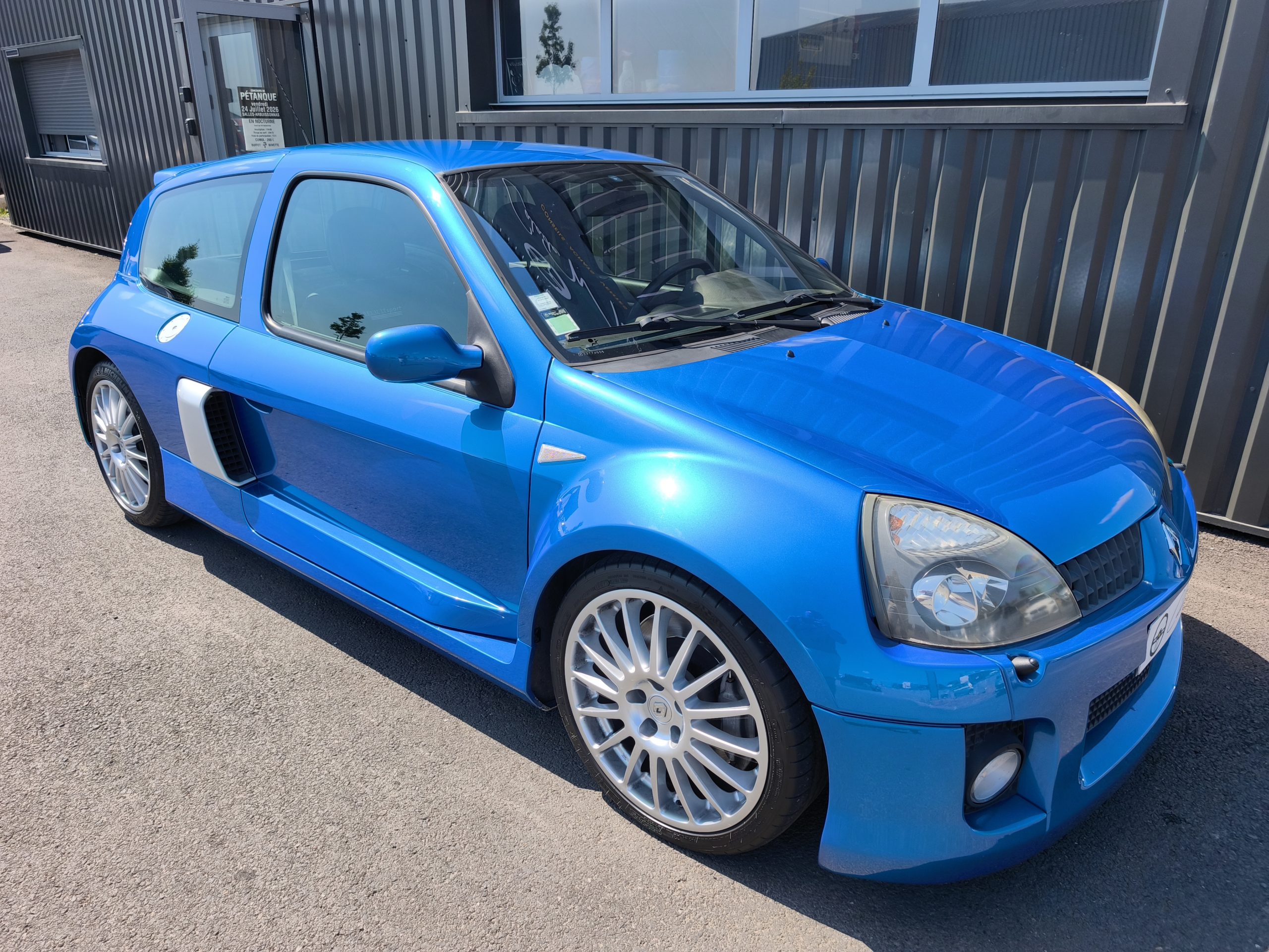 RENAULT CLIO V6 PHASE II 255CH 3P