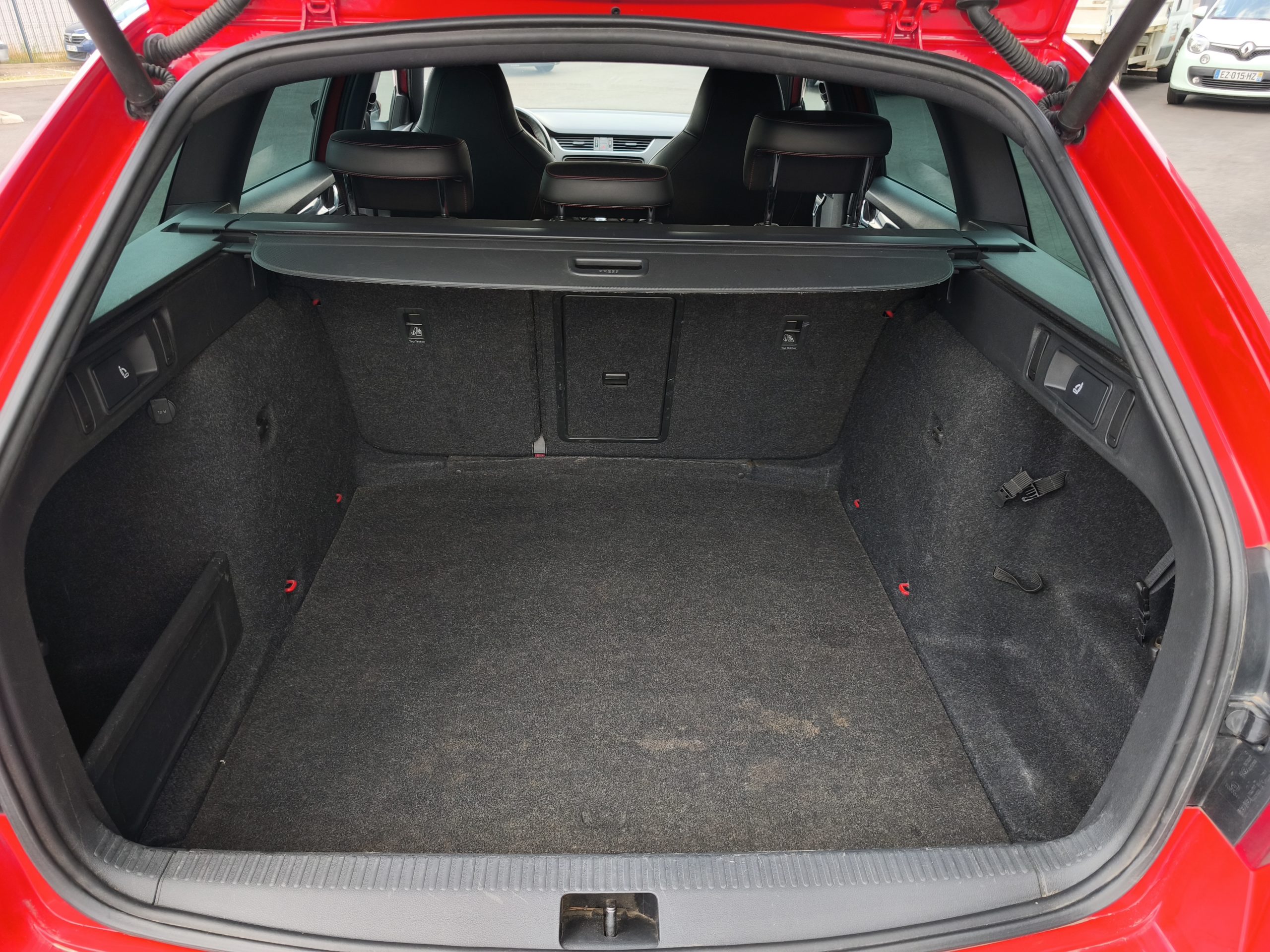 SKODA OCTAVIA III (2) COMBI 2.0 TDI 184 4X4 RS DSG7