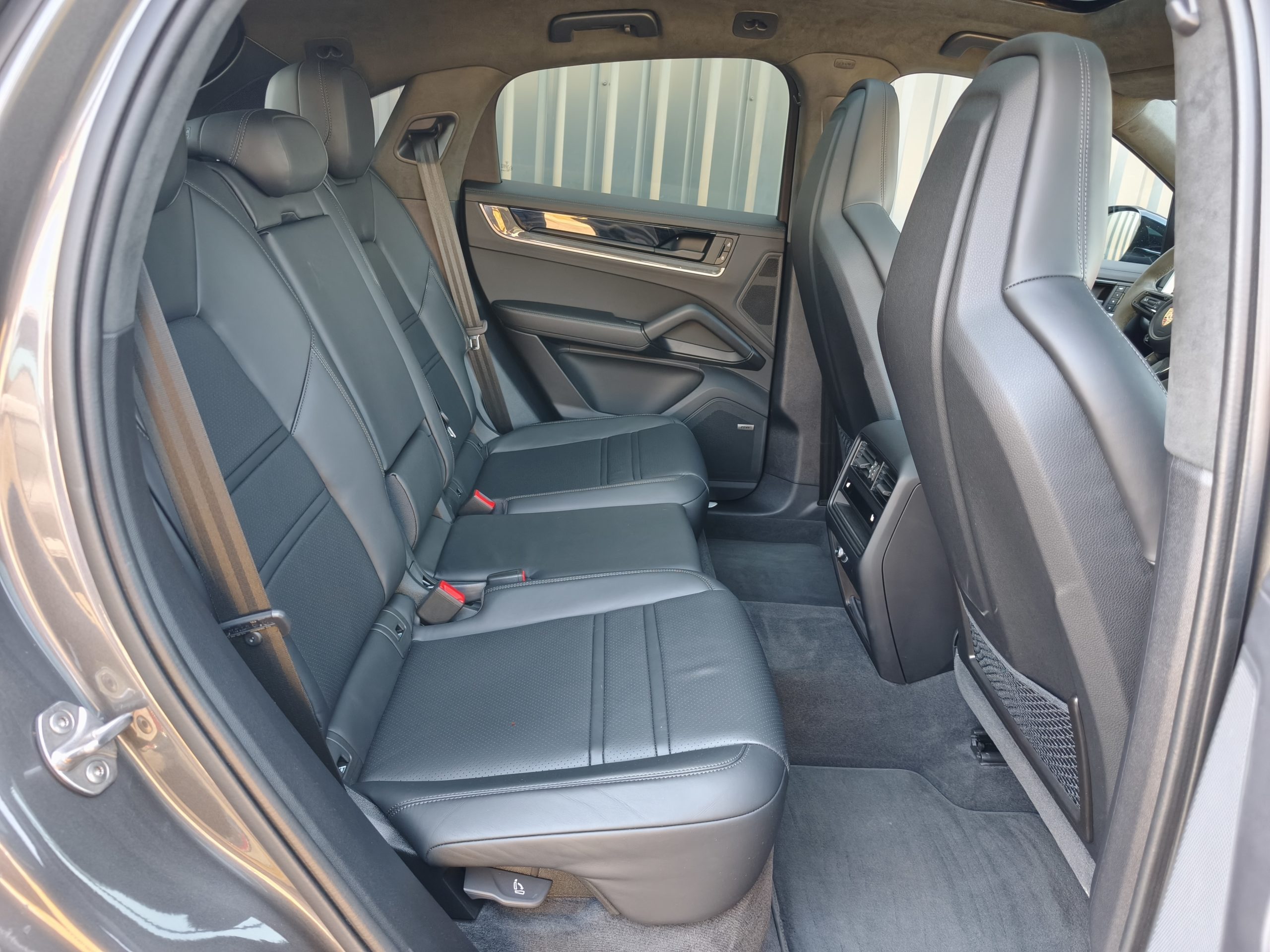 PORSCHE CAYENNE III (2) COUPE 4.0 V8 E-HYBRID 739 TURBO TIPTRONIC