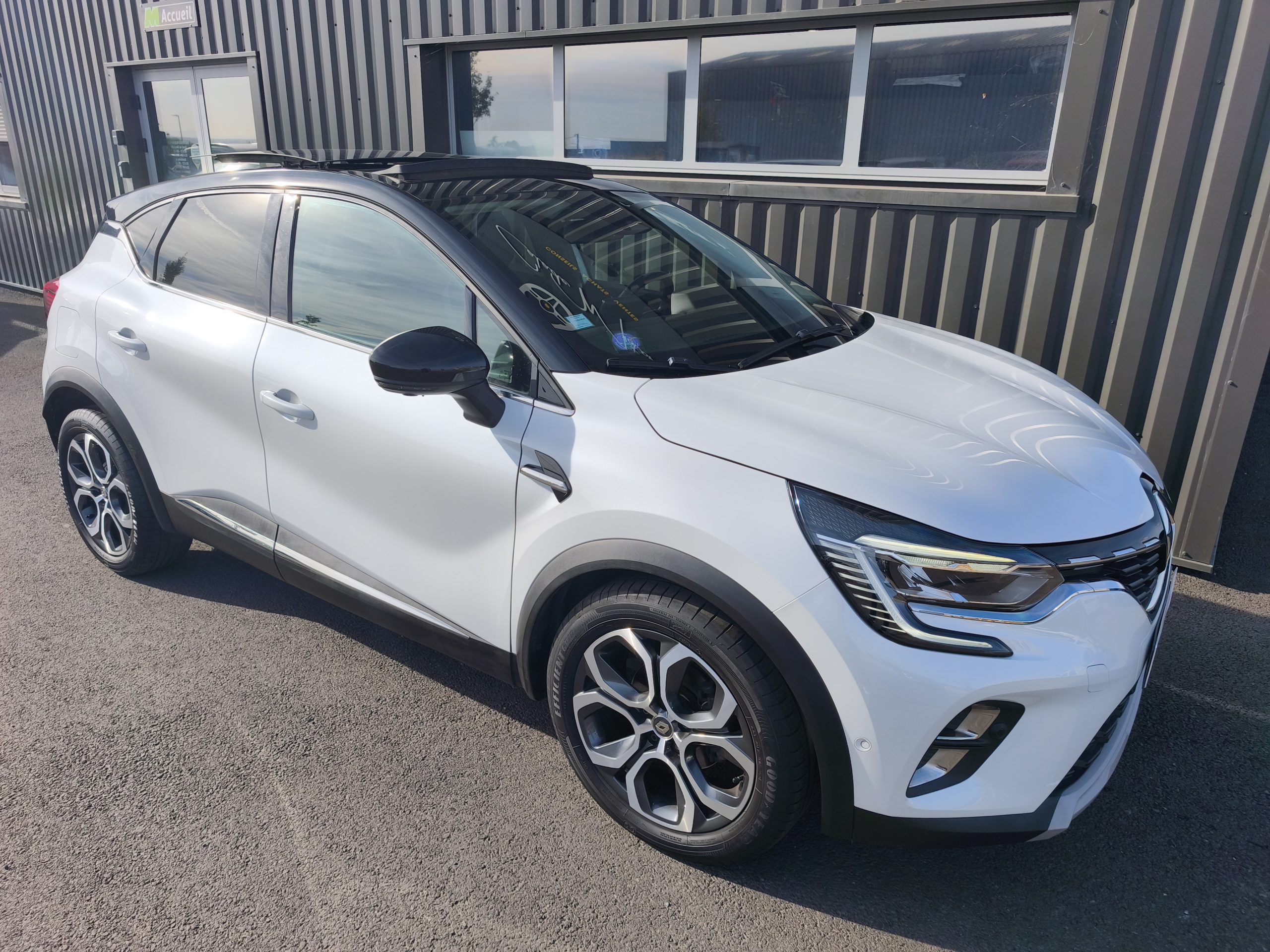 RENAULT CAPTUR II 1.3 TCE 140 INTENS EDC