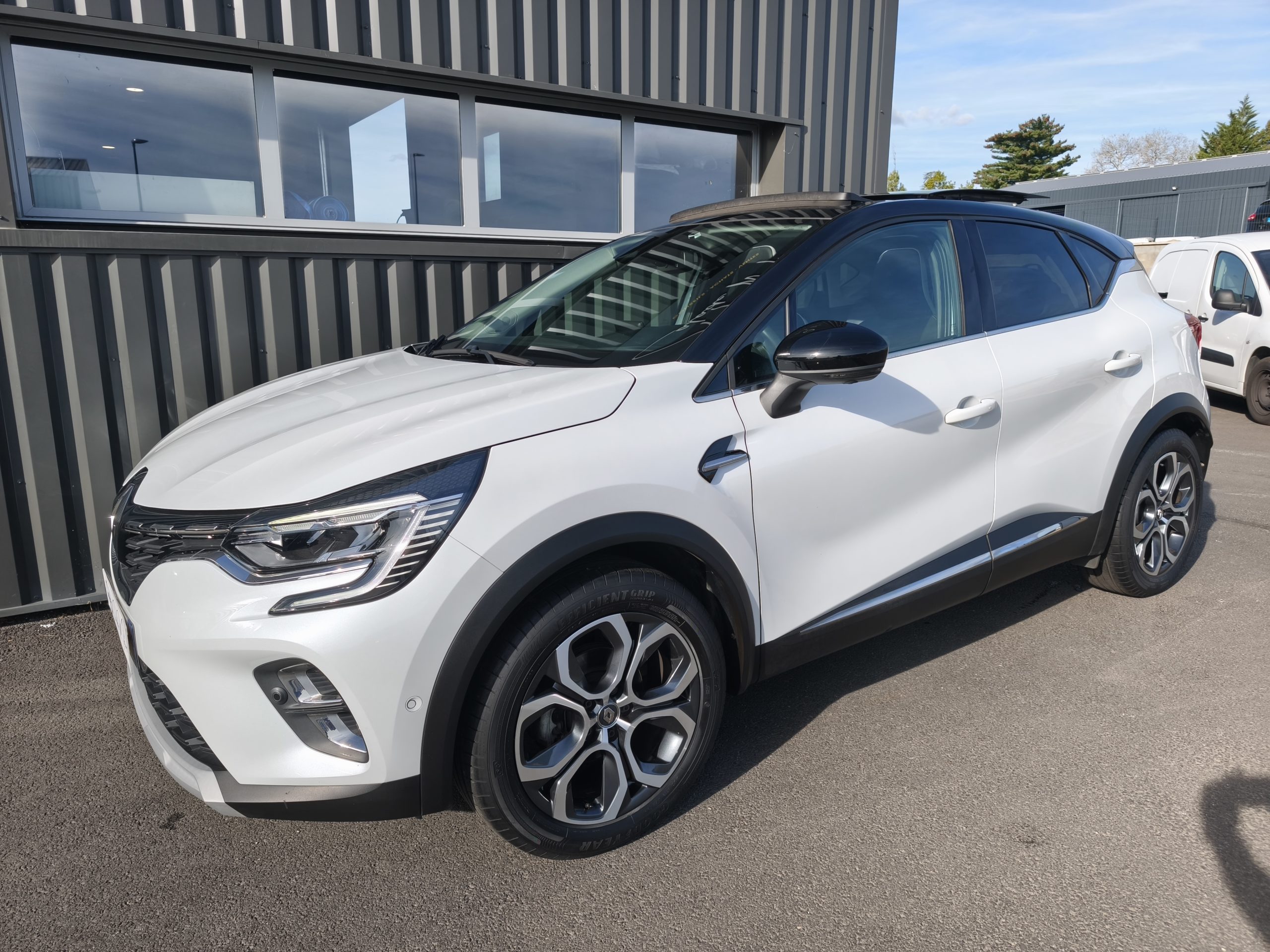 RENAULT CAPTUR II 1.3 TCE 140 INTENS EDC